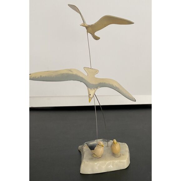 Kinetic Sculpture 2 Seagulls Flying 2 Seagulls Perched on Stone Base - Picture 2 of 7